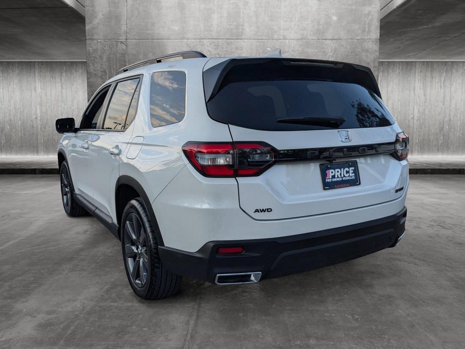 2023 Honda Pilot Vehicle Photo in Miami, FL 33169