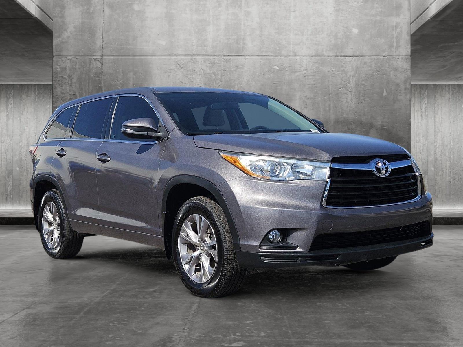 2015 Toyota Highlander Vehicle Photo in PEORIA, AZ 85382-3715