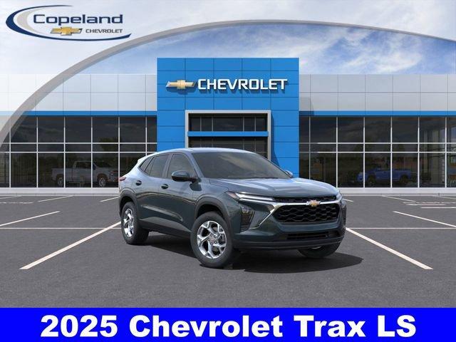 2025 Chevrolet Trax Vehicle Photo in BROCKTON, MA 02301-7113