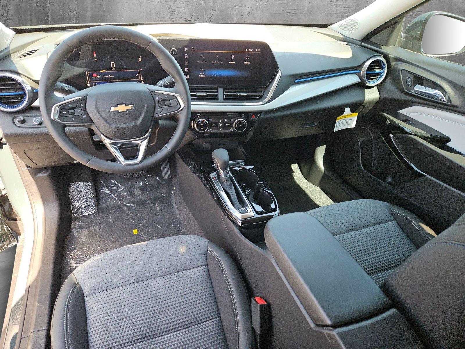 2025 Chevrolet Trax Vehicle Photo in MESA, AZ 85206-4395