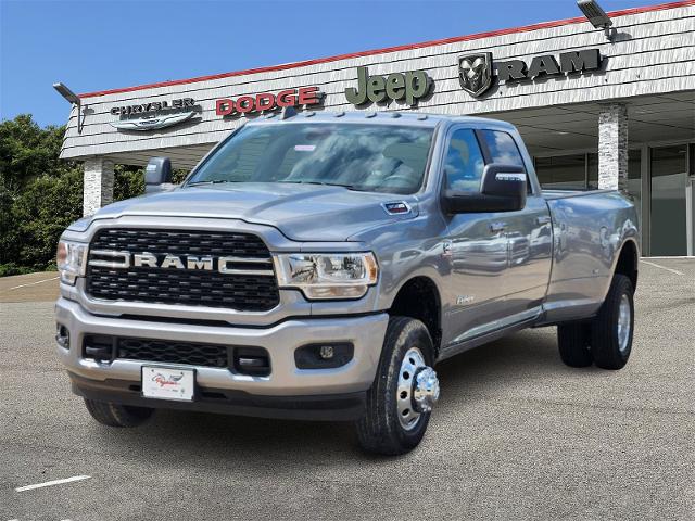 2024 Ram 3500 Vehicle Photo in Ennis, TX 75119-5114