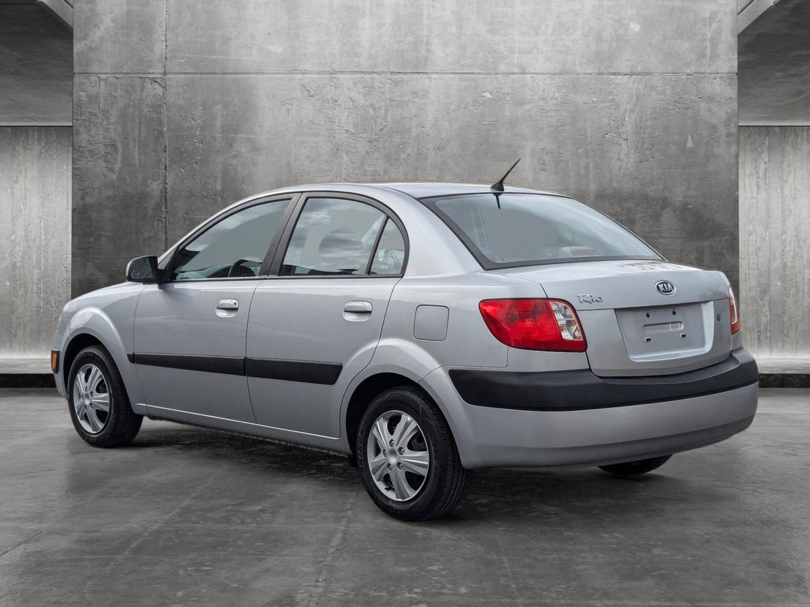 2006 Kia Rio Vehicle Photo in Spokane Valley, WA 99212