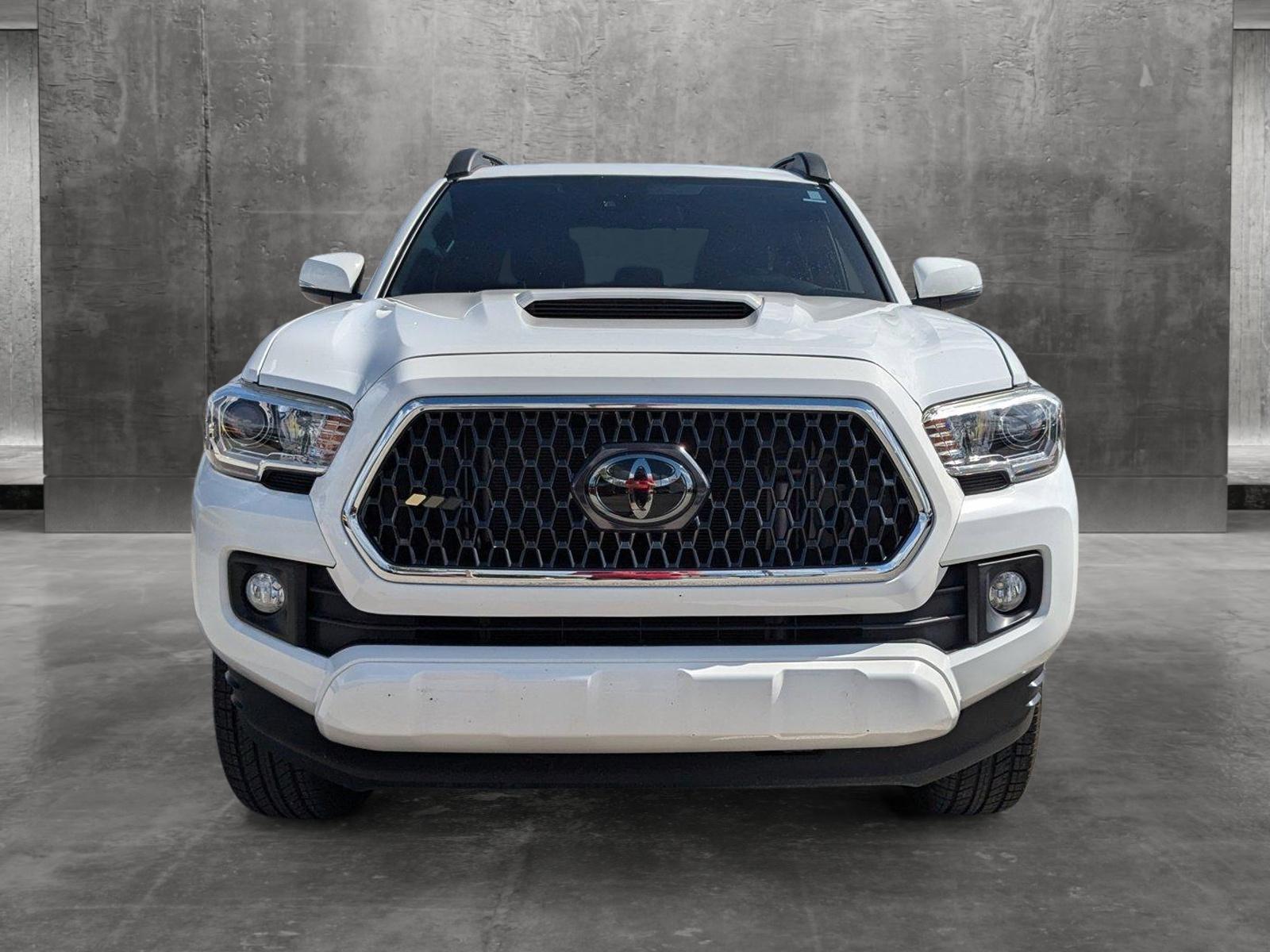 2018 Toyota Tacoma Vehicle Photo in Winter Park, FL 32792