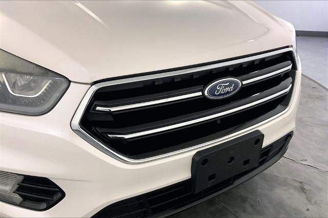 2018 Ford Escape Vehicle Photo in Lees Summit, MO 64086