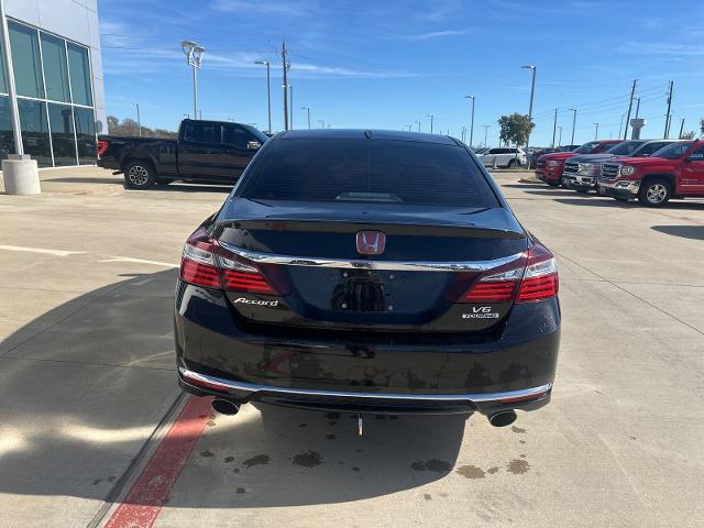 2016 Honda Accord Sedan Vehicle Photo in Terrell, TX 75160