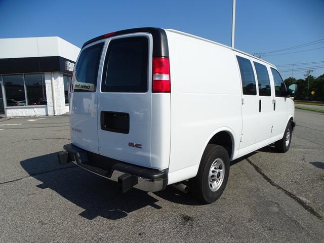 2022 GMC Savana Cargo 2500 Vehicle Photo in BOURNE, MA 02532-3918