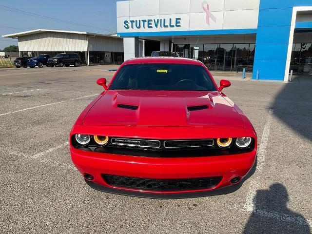 2018 Dodge Challenger Vehicle Photo in PONCA CITY, OK 74601-1036