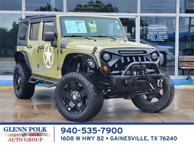 2013 Jeep Wrangler Unlimited Vehicle Photo in GAINESVILLE, TX 76240-2013