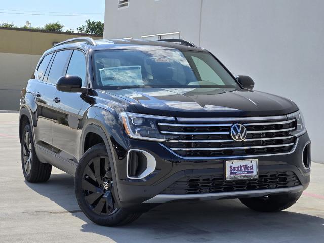 2024 Volkswagen Atlas Vehicle Photo in Weatherford, TX 76087