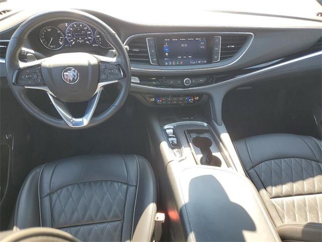 2023 Buick Enclave Vehicle Photo in GRAND BLANC, MI 48439-8139