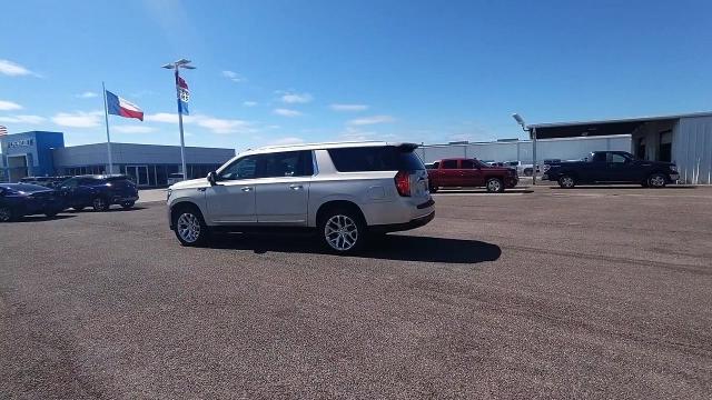 2021 GMC Yukon XL Vehicle Photo in NEDERLAND, TX 77627-8017