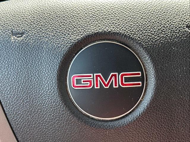 2013 GMC Sierra 1500 Vehicle Photo in DUNN, NC 28334-8900