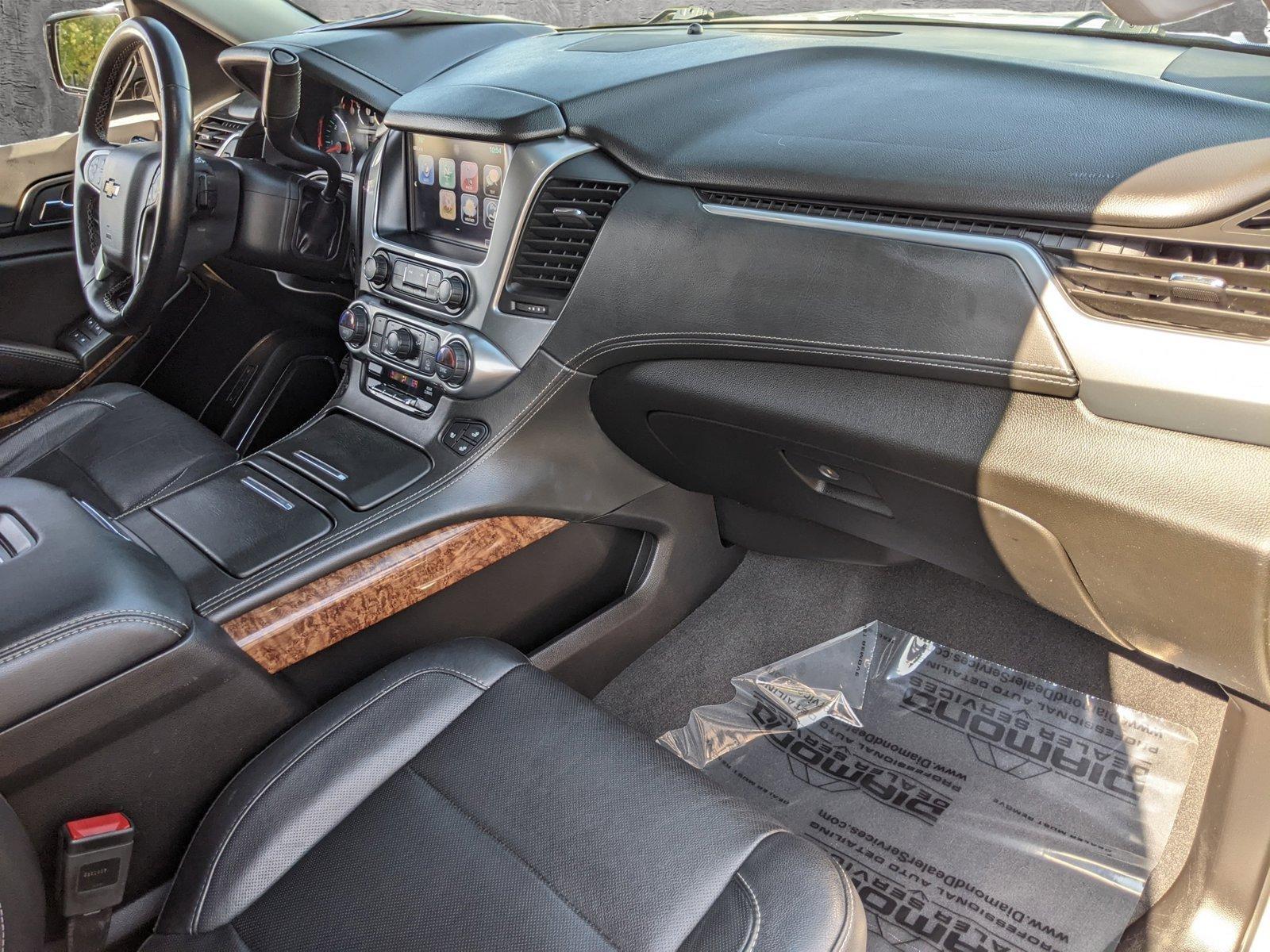 2019 Chevrolet Tahoe Vehicle Photo in TIMONIUM, MD 21093-2300