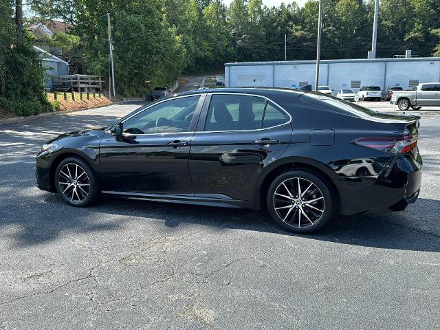 Used 2024 Toyota Camry SE with VIN 4T1G11AK1RU852456 for sale in Macon, GA