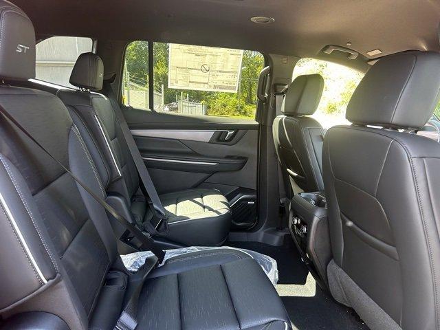 2025 Buick Enclave Vehicle Photo in JACKSON, MI 49202-1834