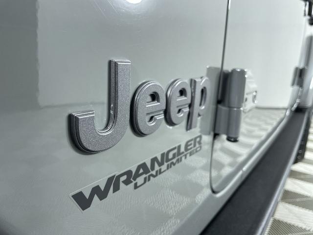 2019 Jeep Wrangler Unlimited Vehicle Photo in GILBERT, AZ 85297-0402