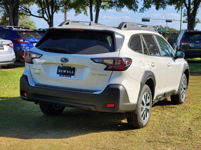 2025 Subaru Outback Vehicle Photo in DALLAS, TX 75209