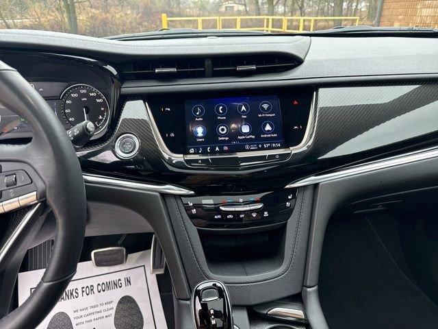 2023 Cadillac XT6 Vehicle Photo in MEDINA, OH 44256-9631