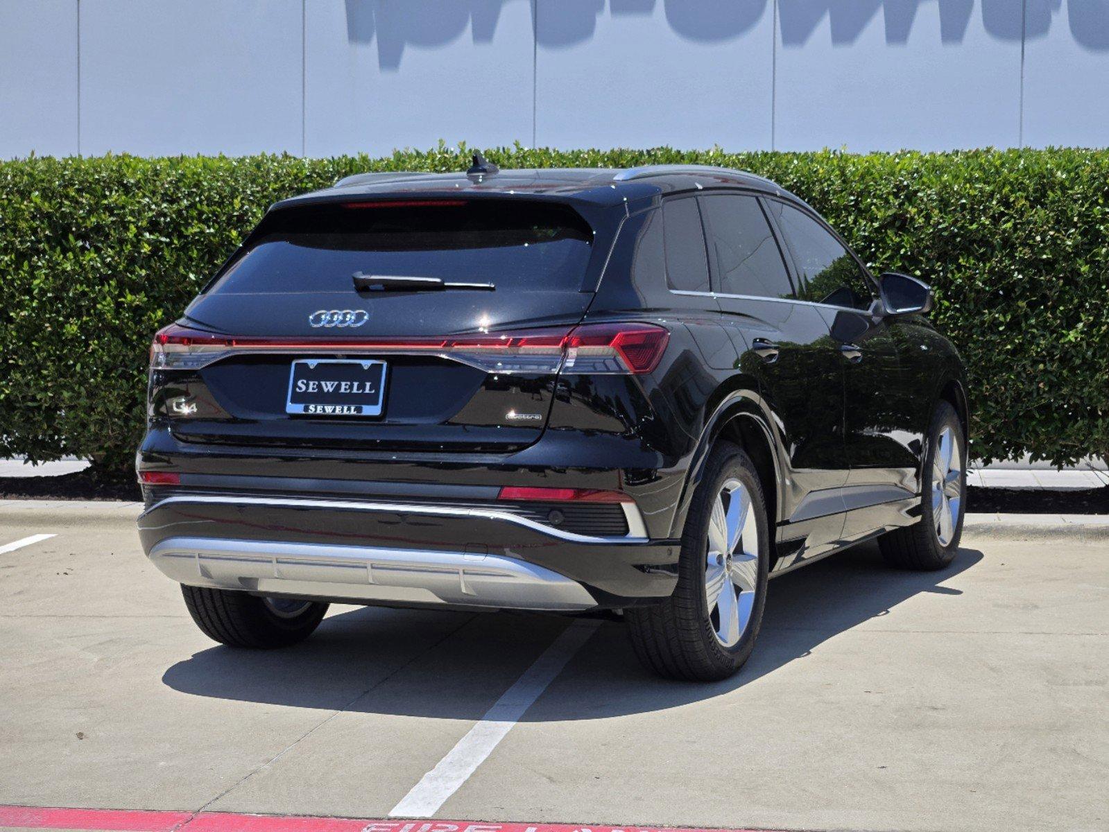 2024 Audi Q4 e-tron Vehicle Photo in MCKINNEY, TX 75070