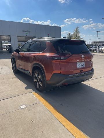 2021 Nissan Rogue Vehicle Photo in Grapevine, TX 76051