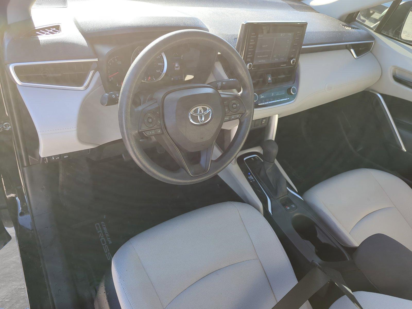 2022 Toyota Corolla Cross Vehicle Photo in Ft. Myers, FL 33907