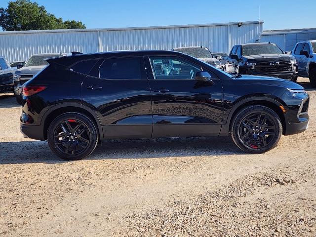 2025 Chevrolet Blazer Vehicle Photo in PARIS, TX 75460-2116