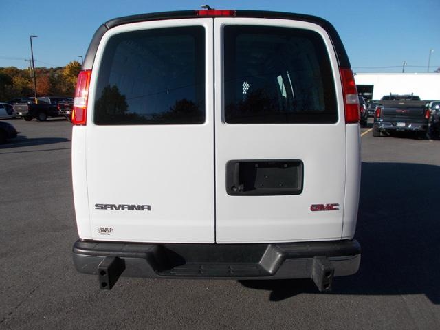 2022 GMC Savana Cargo 2500 Vehicle Photo in LOWELL, MA 01852-4336