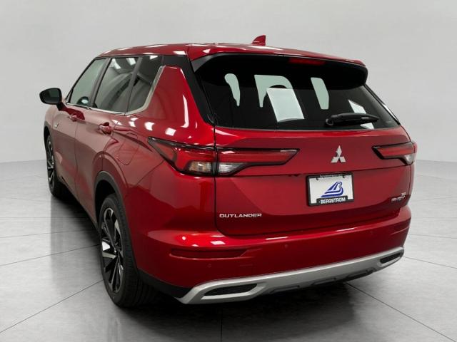 2025 Mitsubishi Outlander Plug-In Hybrid Vehicle Photo in Appleton, WI 54913