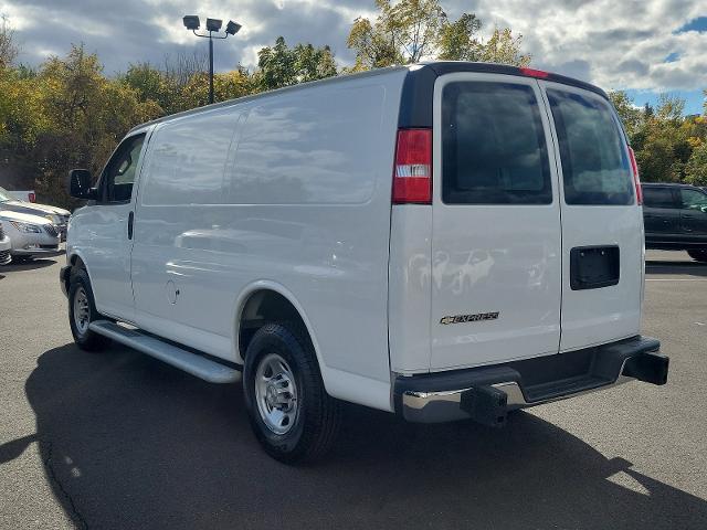 2022 Chevrolet Express Cargo 2500 Vehicle Photo in TREVOSE, PA 19053-4984