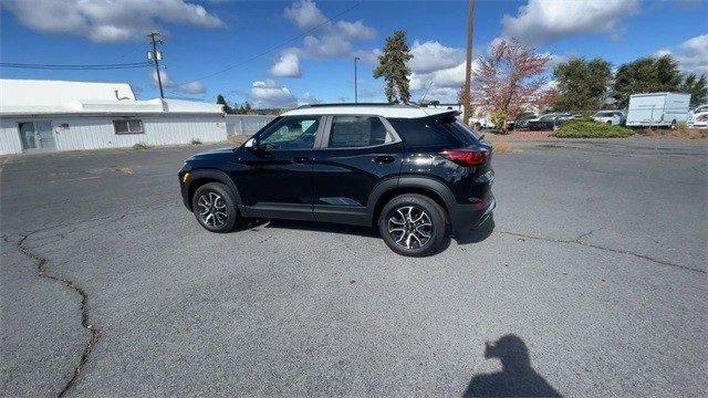 2025 Chevrolet Trailblazer Vehicle Photo in BEND, OR 97701-5133