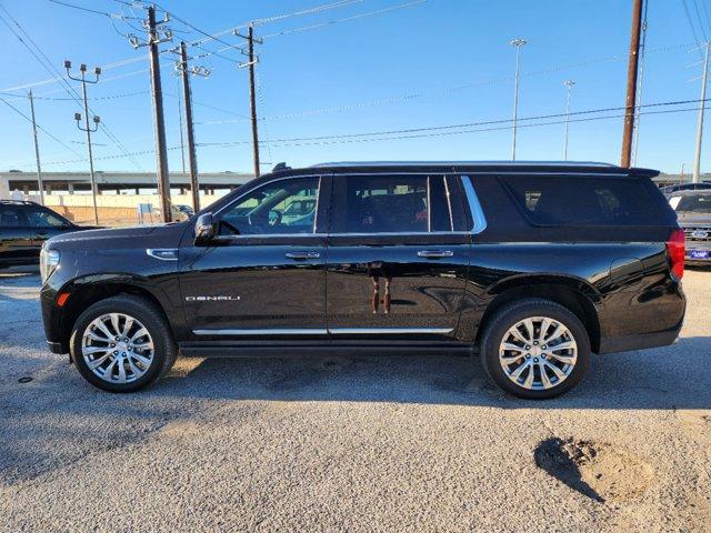 2023 GMC Yukon XL Vehicle Photo in SUGAR LAND, TX 77478-0000