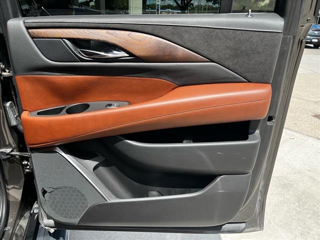 2020 Cadillac Escalade ESV Vehicle Photo in TAMPA, FL 33612-3404