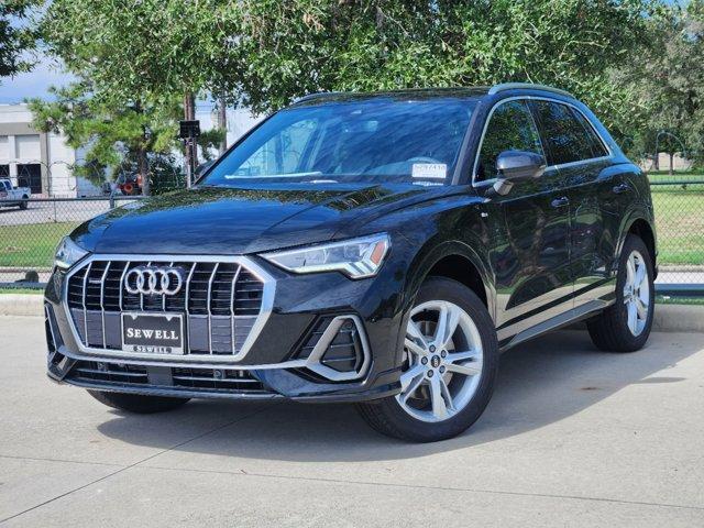 2024 Audi Q3 Vehicle Photo in HOUSTON, TX 77090