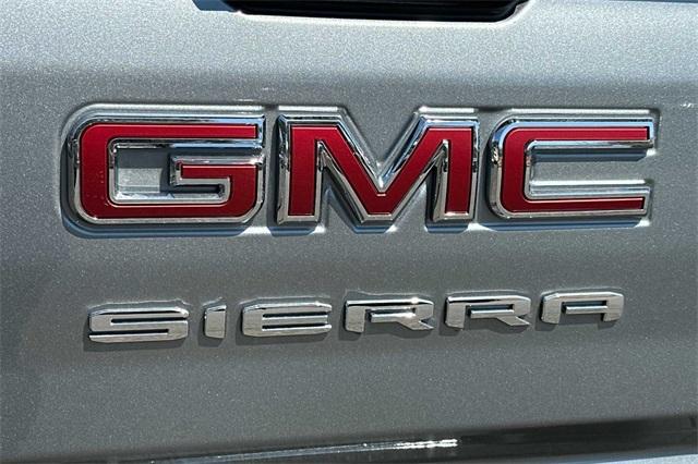 2024 GMC Sierra 2500 HD Vehicle Photo in ELK GROVE, CA 95757-8703