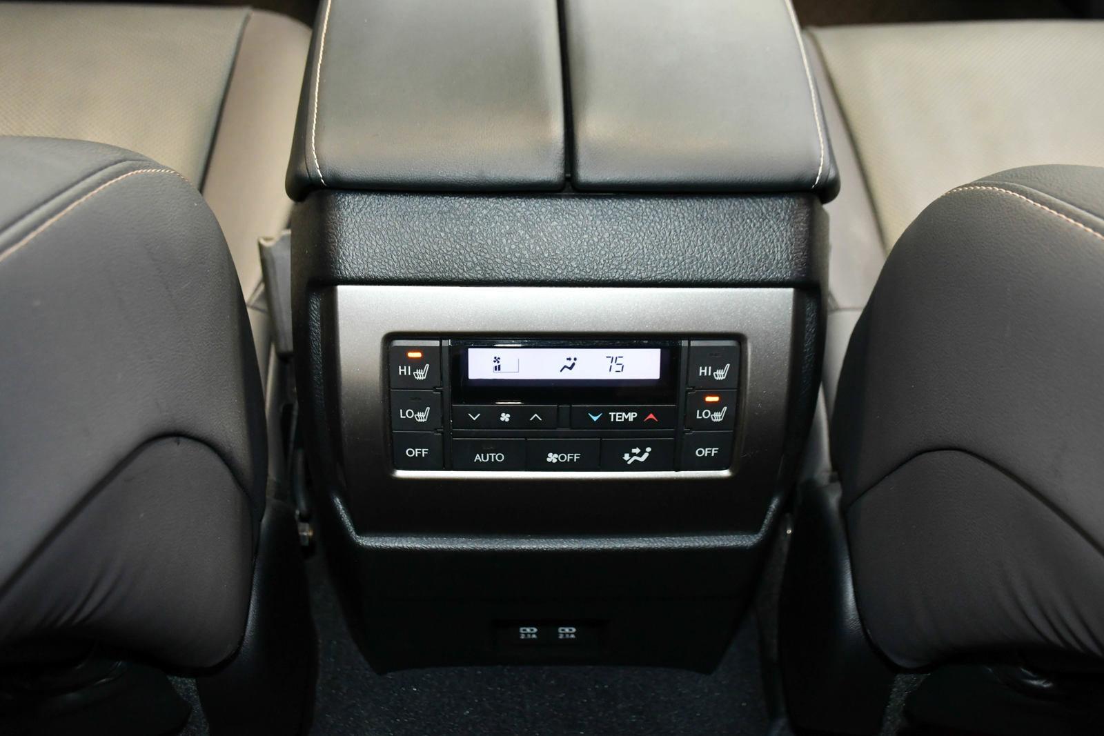 2023 Lexus GX 460 Vehicle Photo in DALLAS, TX 75235