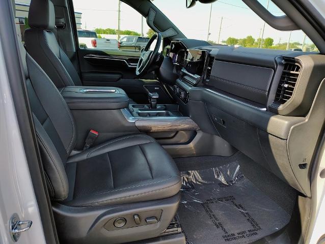 2022 Chevrolet Silverado 1500 Vehicle Photo in GREEN BAY, WI 54304-5303