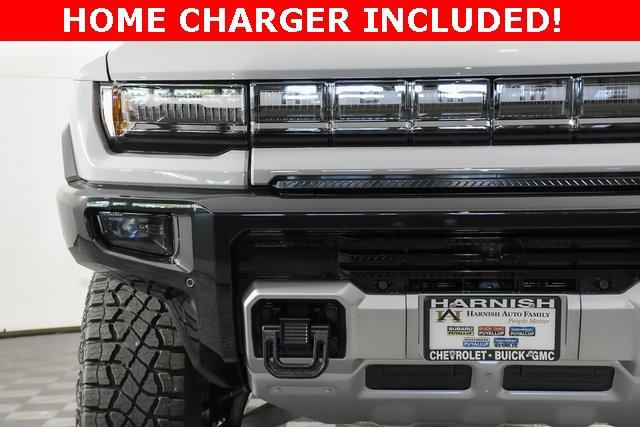 2024 GMC HUMMER EV SUV Vehicle Photo in PUYALLUP, WA 98371-4149