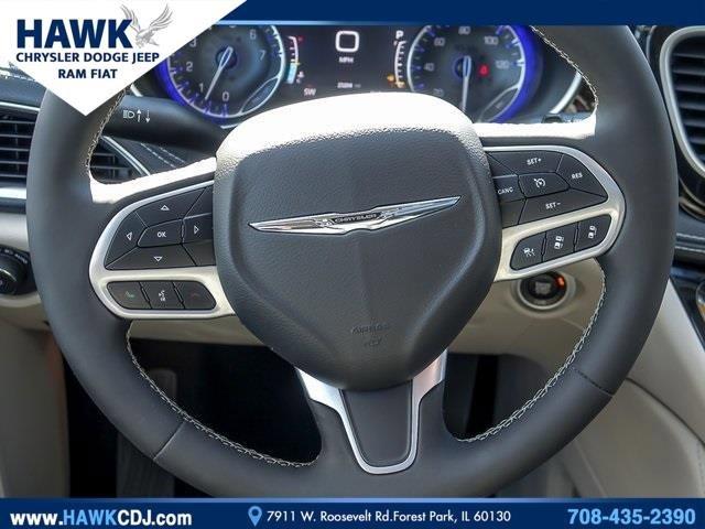 2023 Chrysler Pacifica Vehicle Photo in Plainfield, IL 60586