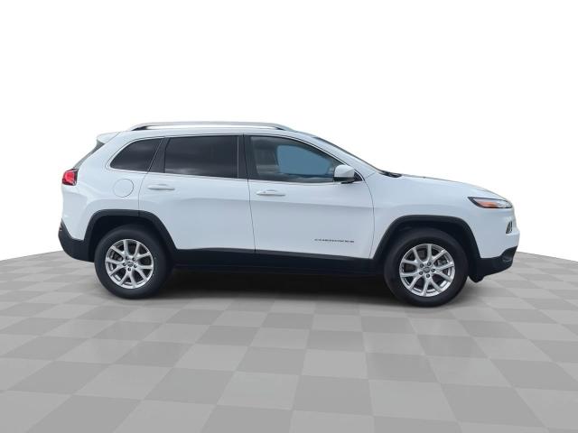 2018 Jeep Cherokee Vehicle Photo in BOSTON, NY 14025-9684