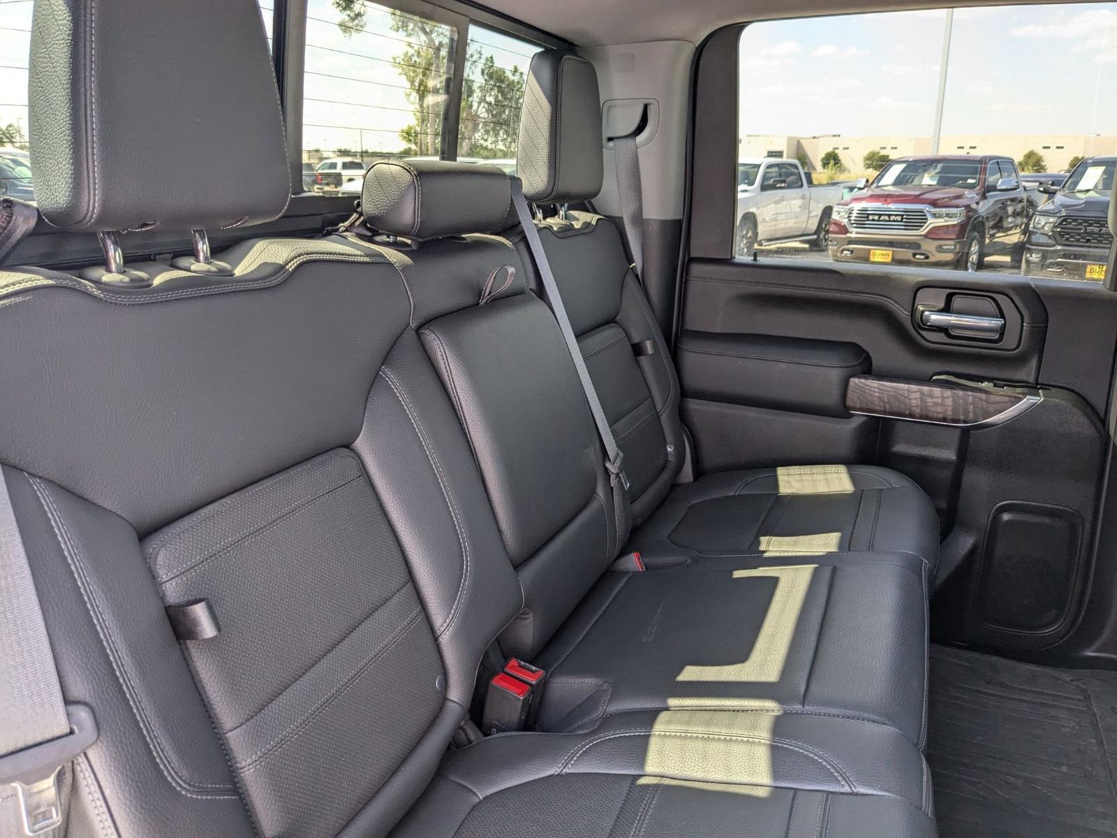 2022 GMC Sierra 2500 HD Vehicle Photo in Seguin, TX 78155