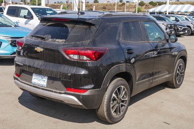 2025 Chevrolet Trailblazer Vehicle Photo in VENTURA, CA 93003-8585