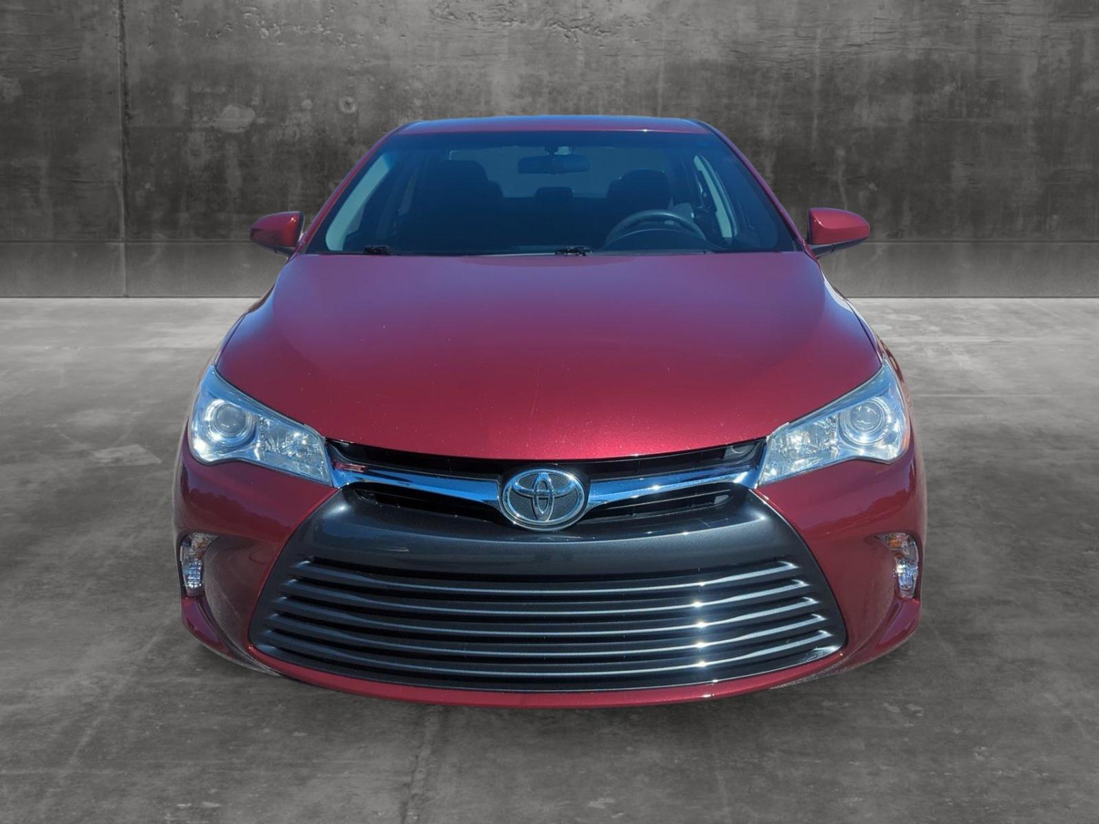 2016 Toyota Camry Vehicle Photo in Memphis, TN 38133