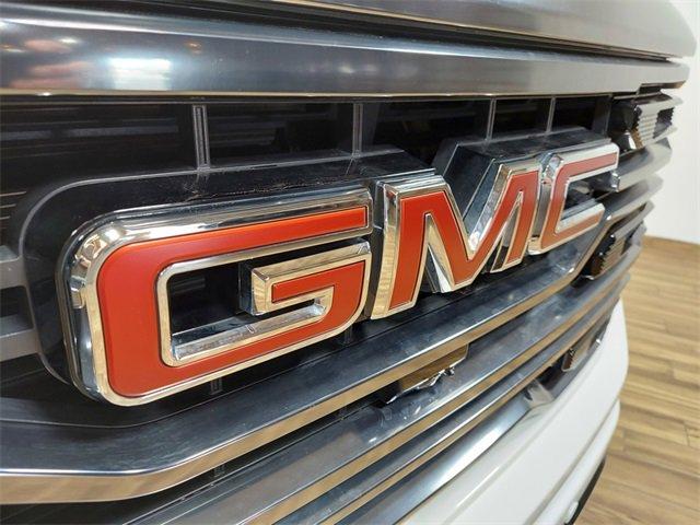 2024 GMC Sierra 1500 Vehicle Photo in SAUK CITY, WI 53583-1301