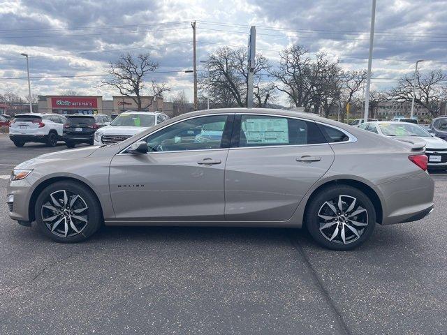 2024 Chevrolet Malibu Vehicle Photo in SAUK CITY, WI 53583-1301