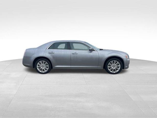 2014 Chrysler 300 Vehicle Photo in MEDINA, OH 44256-9631