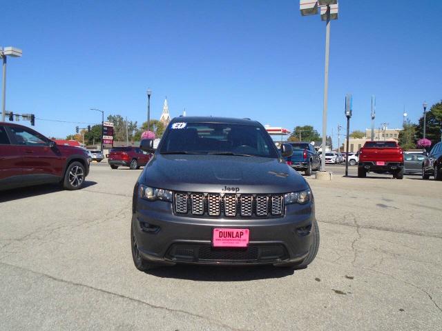 Used 2021 Jeep Grand Cherokee Laredo X with VIN 1C4RJFAG8MC781762 for sale in Independence, IA