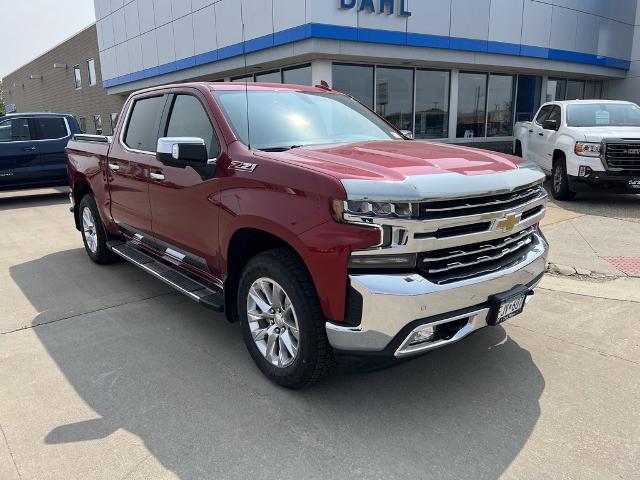 Used 2021 Chevrolet Silverado 1500 LTZ with VIN 3GCUYGED2MG184258 for sale in Pipestone, Minnesota