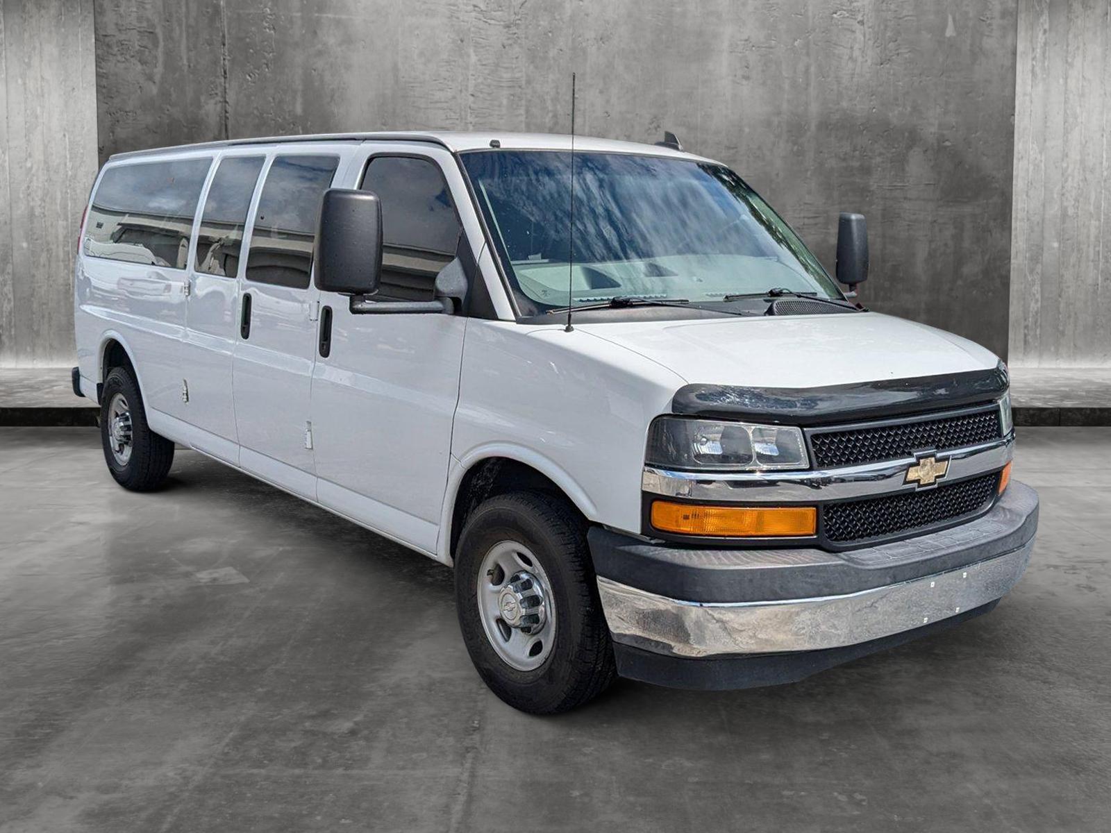 2017 Chevrolet Express Passenger Vehicle Photo in Panama City, FL 32401