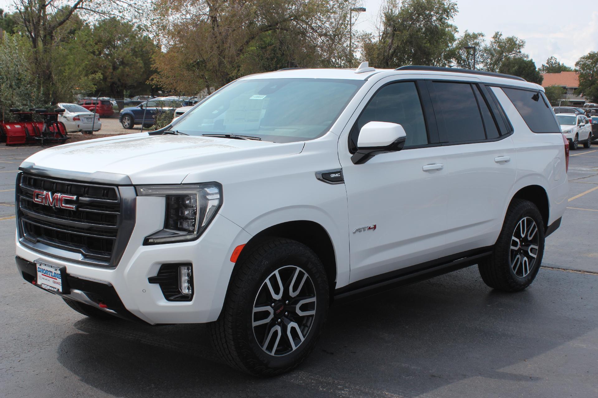 2024 GMC Yukon Vehicle Photo in AURORA, CO 80012-4011