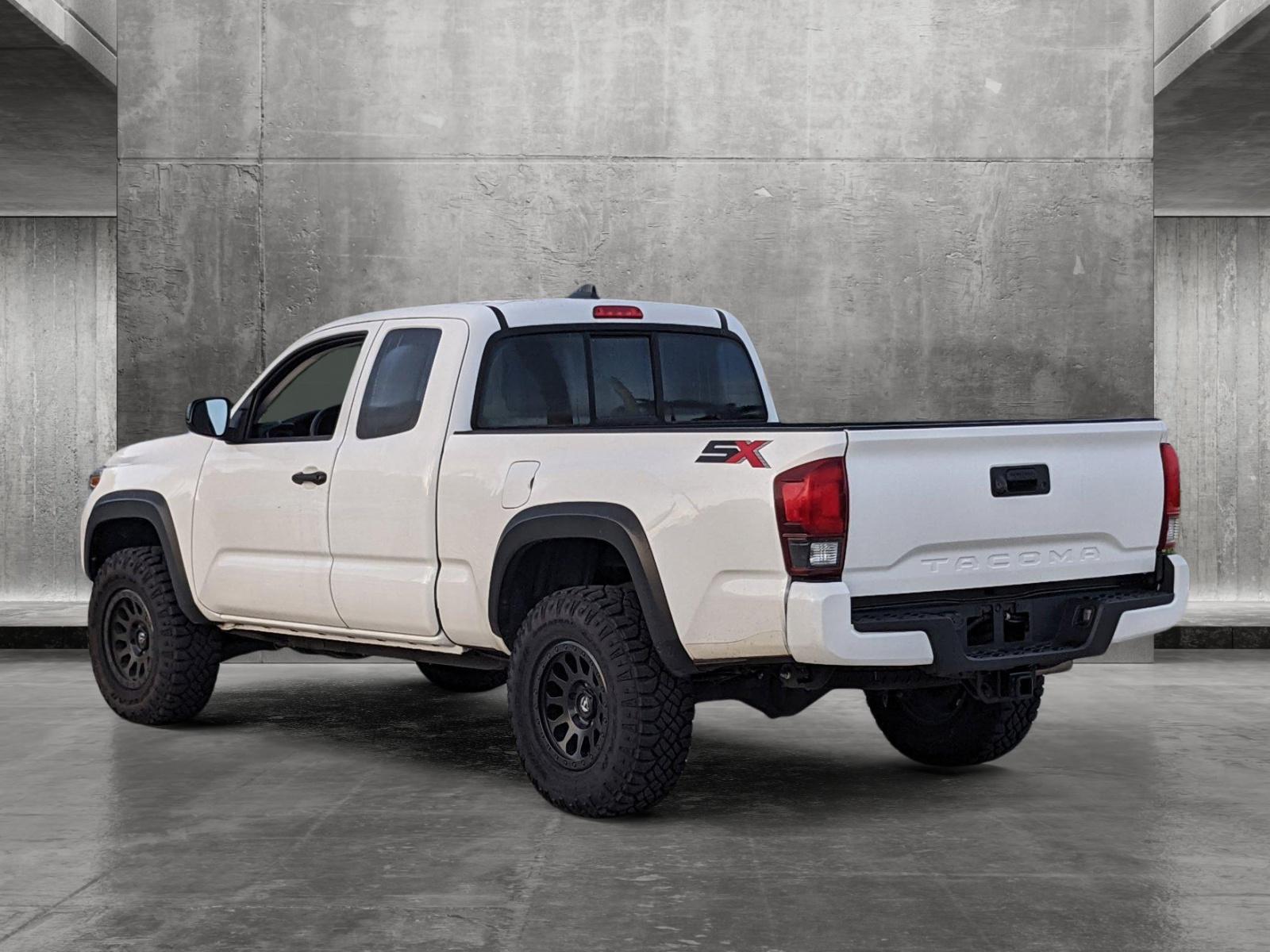 2020 Toyota Tacoma 2WD Vehicle Photo in Davie, FL 33331